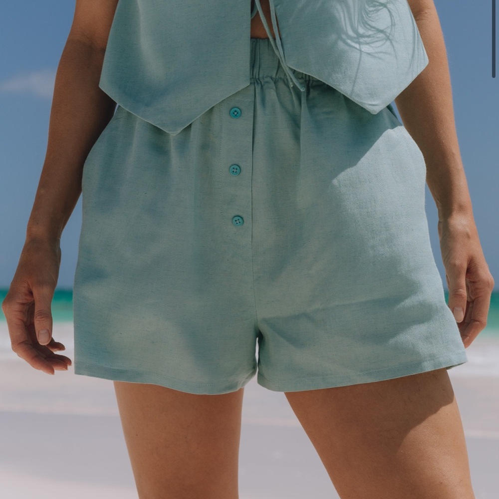 Daily Drills Linen shorts